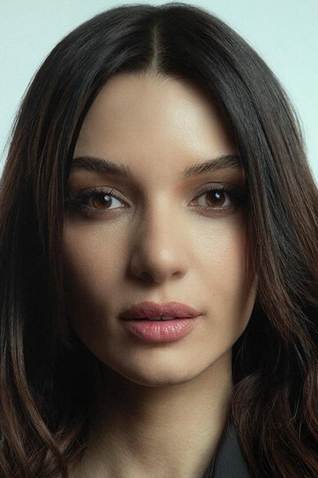 Damla Colbay
