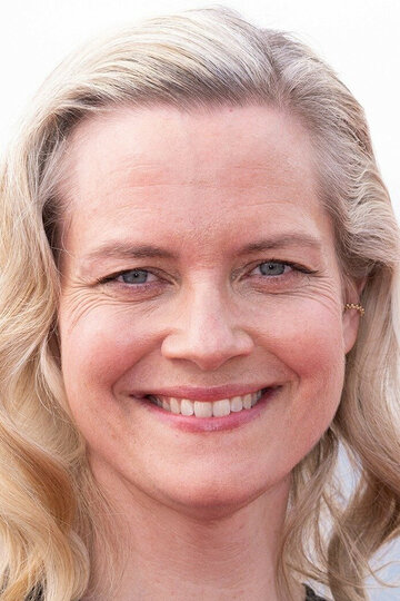 Nina Ellen &Oslash;deg&aring;rd