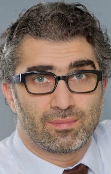 Даниил Хачатуров