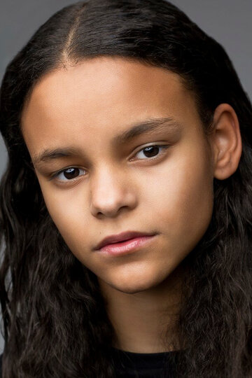 Chloe Lea