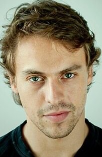Metin Akd&uuml;lger