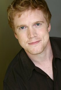 Dustin Tucker