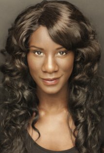 Moyo Akand&eacute;