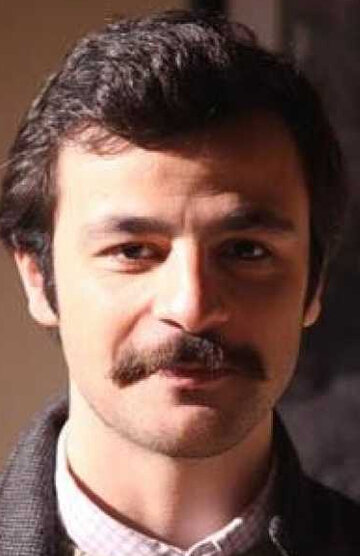 G&uuml;ven Murat Akpinar