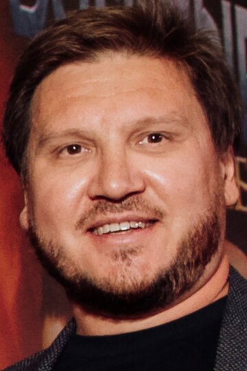 Роман Ангелин