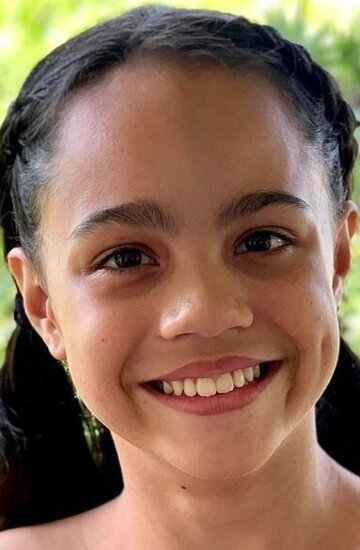 Chloe De Los Santos