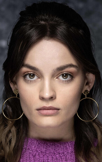 Emma Mackey