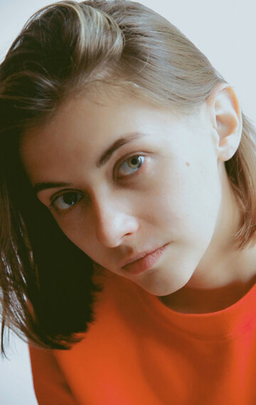 Анна Давыдова