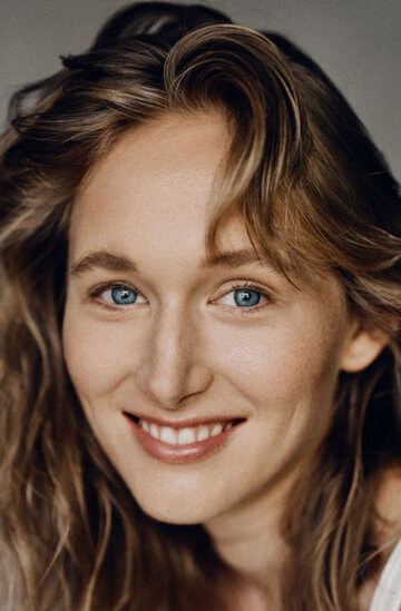 Theresa Riess
