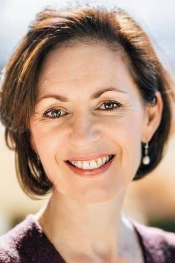Claudia Conner