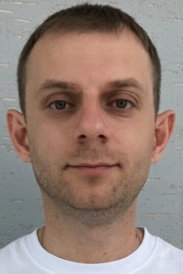 Артур Погосян